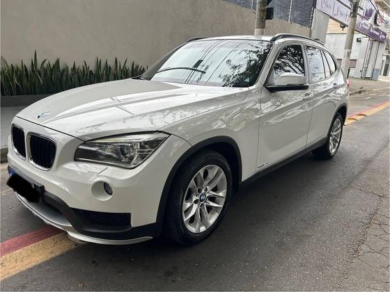 BMW X1 2.0 16V TURBO ACTIVEFLEX SDRIVE20I 4P AUTOMÁTICO BMW X1 2.0 16V TURBO ACTIVEFLEX SDRIVE20I 4P AUTOMÁTICO
